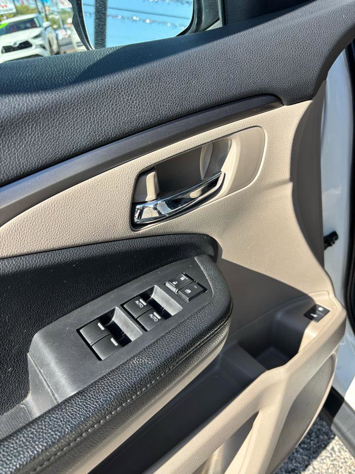 Used 2018 Honda Pilot EX-L image 9