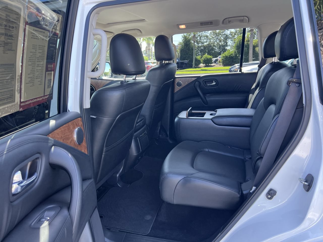 Used 2023 Nissan Armada SL w/ Captain's Chairs Package AWD/4WD image 32