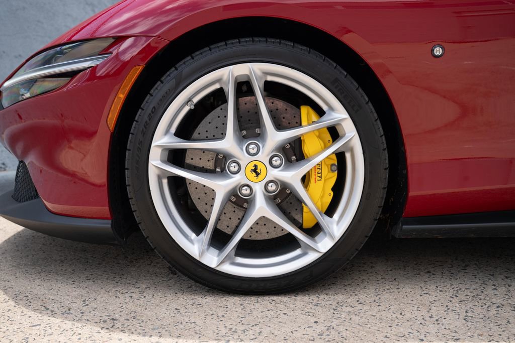 Certified 2022 Ferrari Roma RWD image 16
