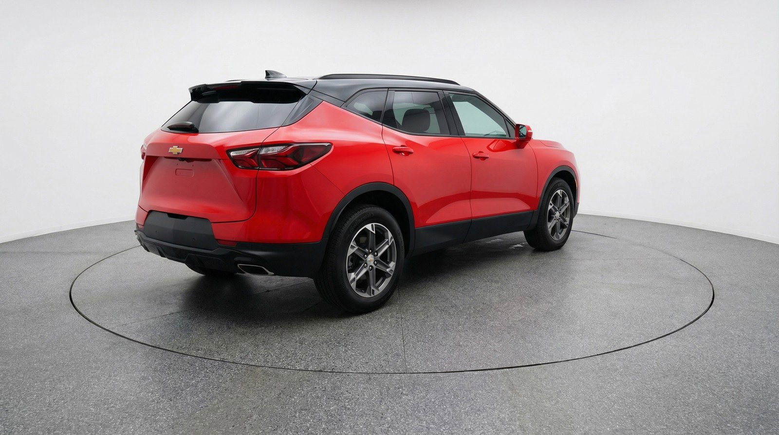 Used 2025 Chevrolet Blazer LT image 9