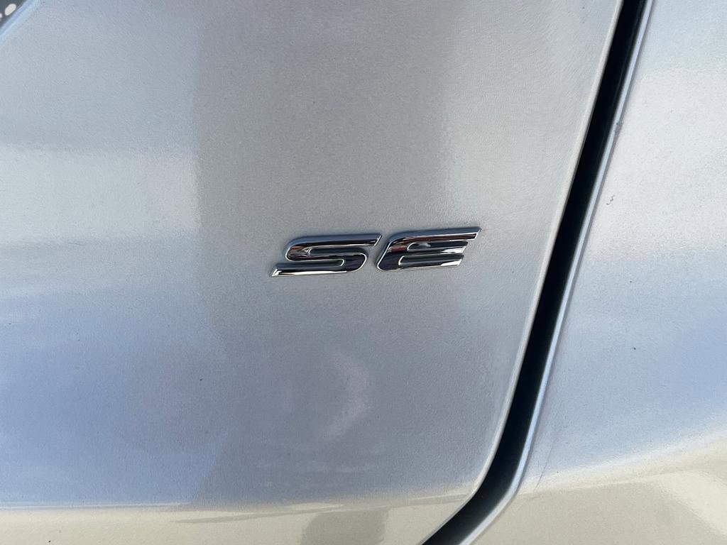 Used 2015 Ford Fusion SE image 13