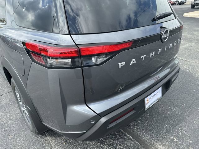 New 2025 Nissan Pathfinder SV image 28