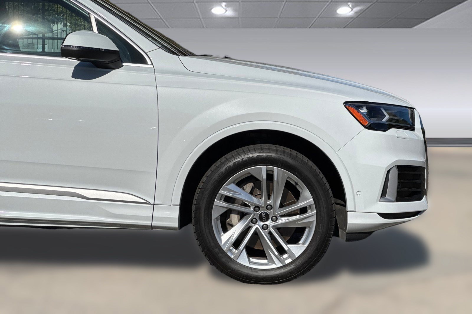 Used 2021 Audi Q7 2.0T Premium Plus w/ Executive Package AWD/4WD image 36