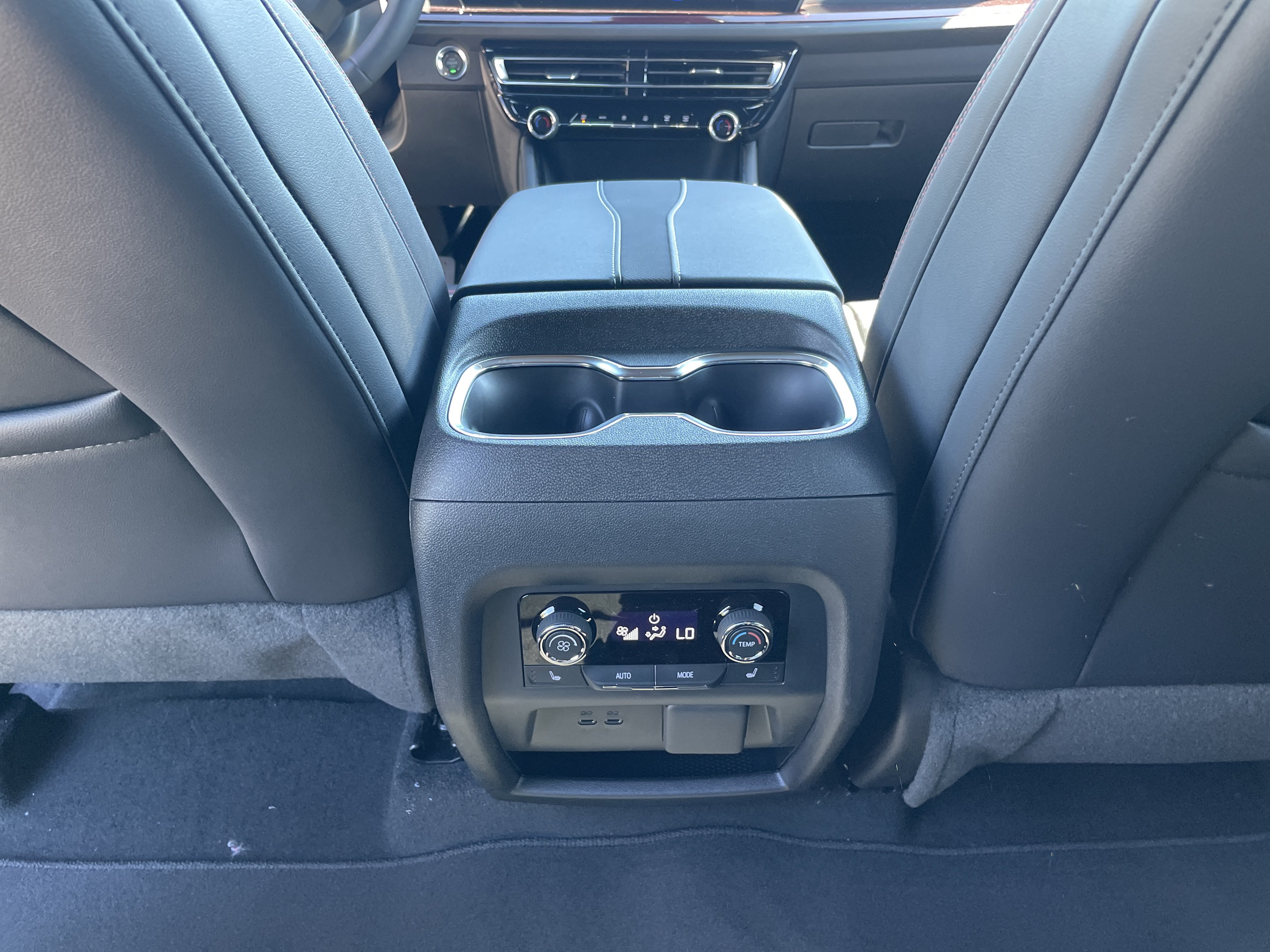 New 2026 Chevrolet Traverse RS FWD image 27