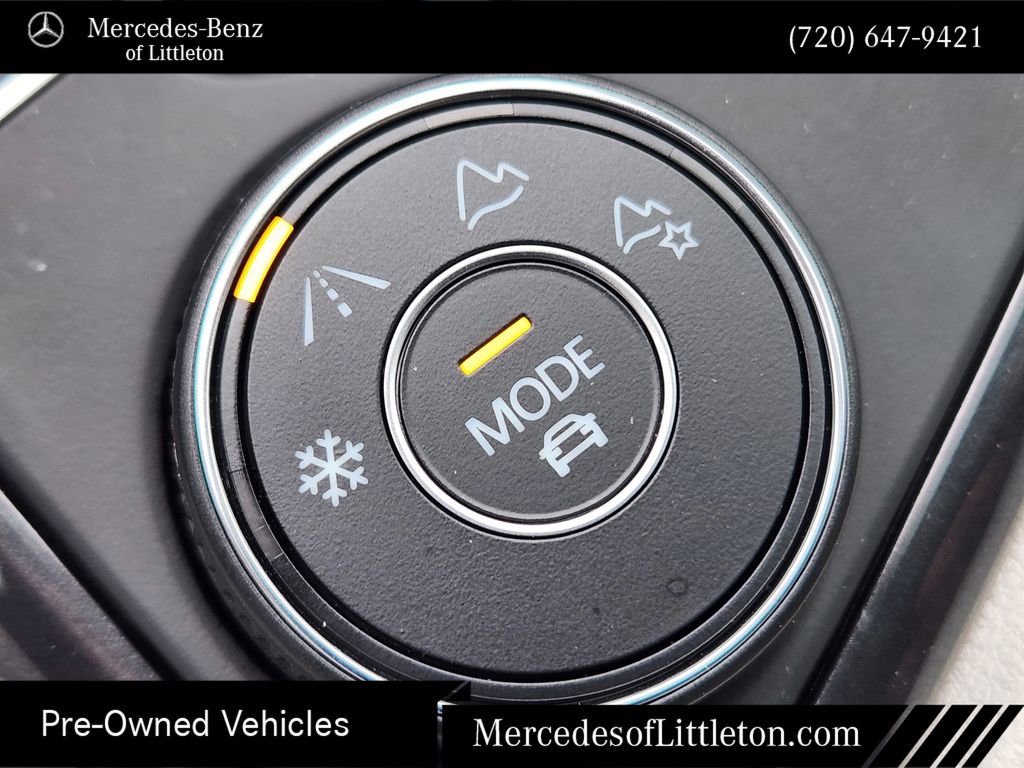Used 2024 Volkswagen Tiguan SE AWD/4WD image 21