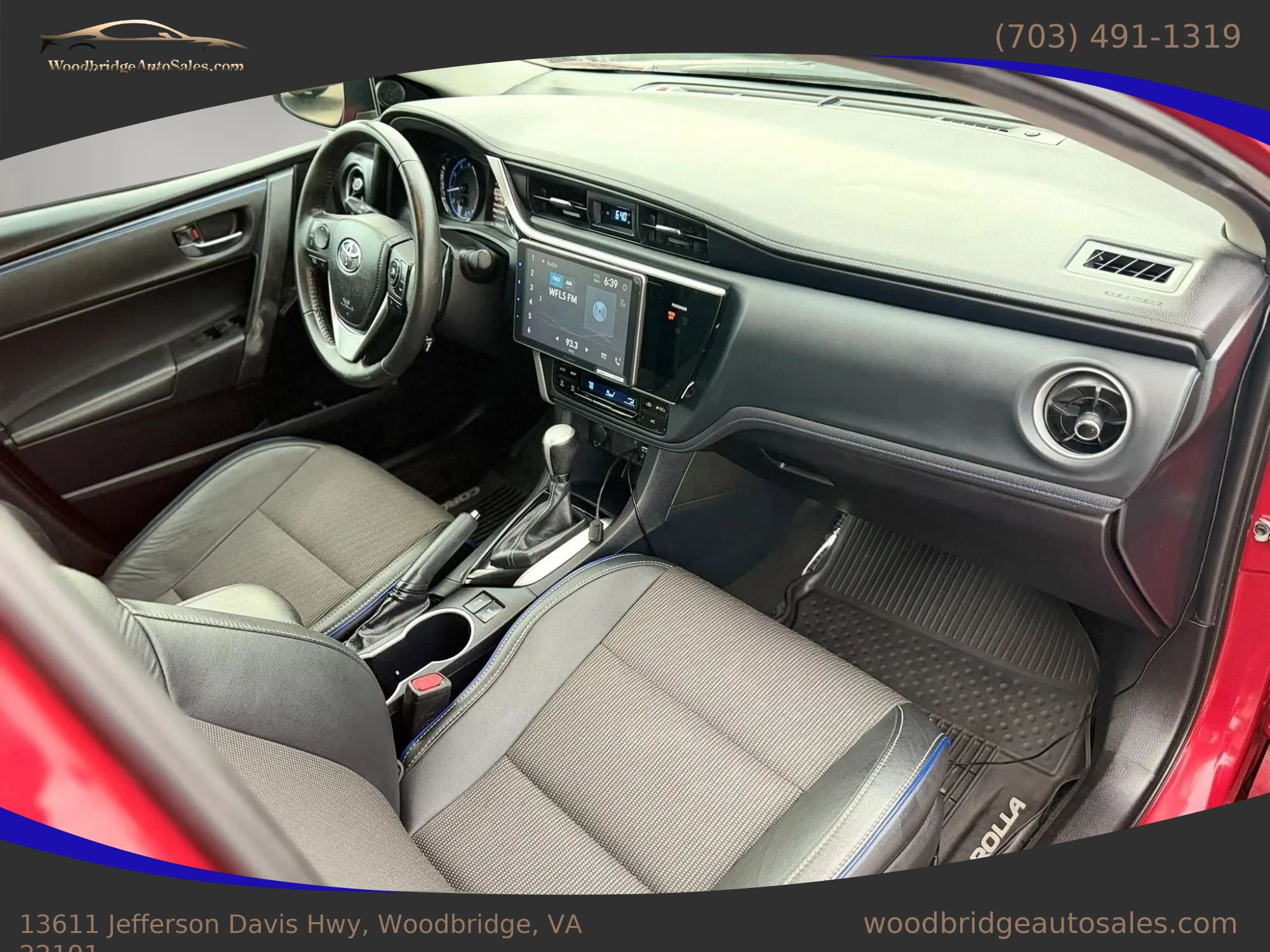 Used 2017 Toyota Corolla SE w/ SE Premium Package FWD image 18