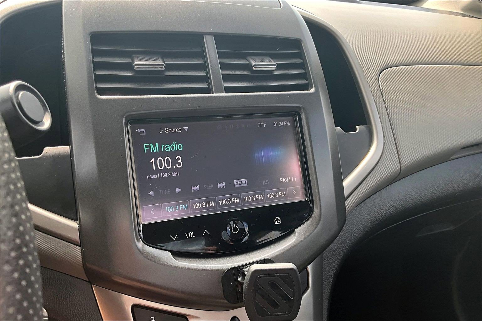 Used 2016 Chevrolet Sonic LT image 29