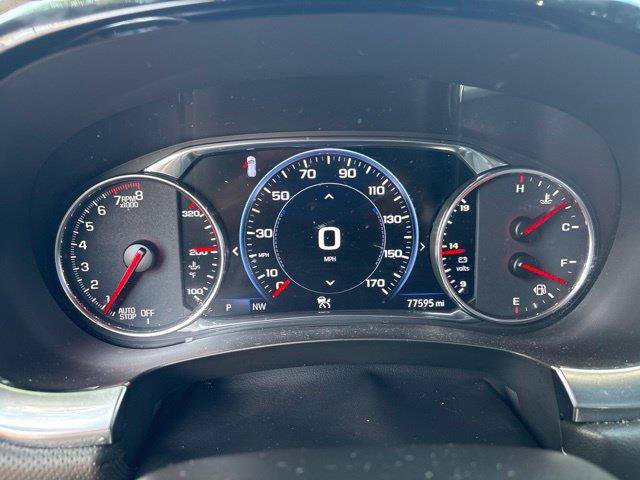 Used 2023 Chevrolet Traverse Premier w/ Redline Edition FWD image 14
