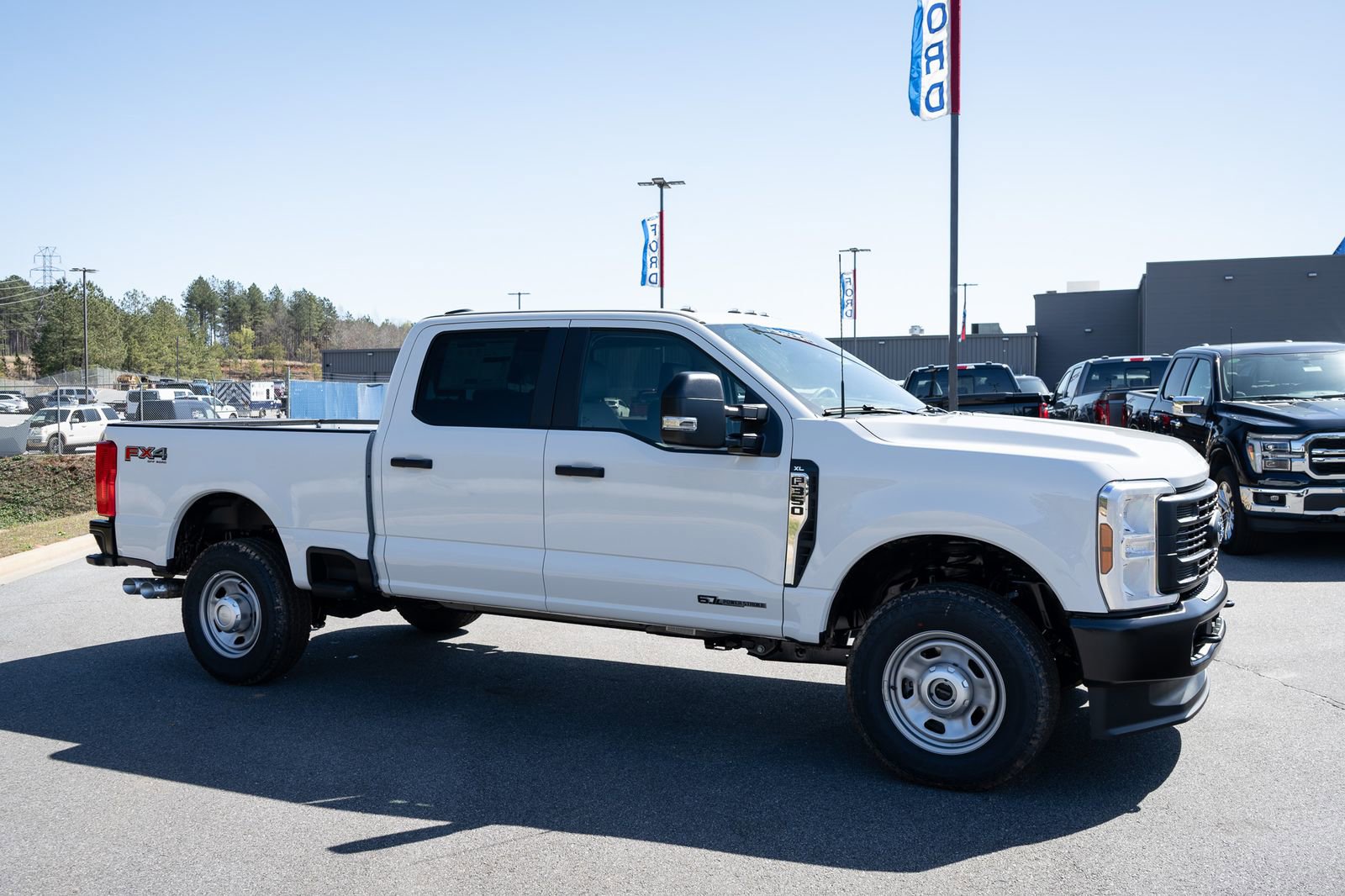 New 2026 Ford F350 XL w/ FX4 Off-Road Package AWD/4WD image 12
