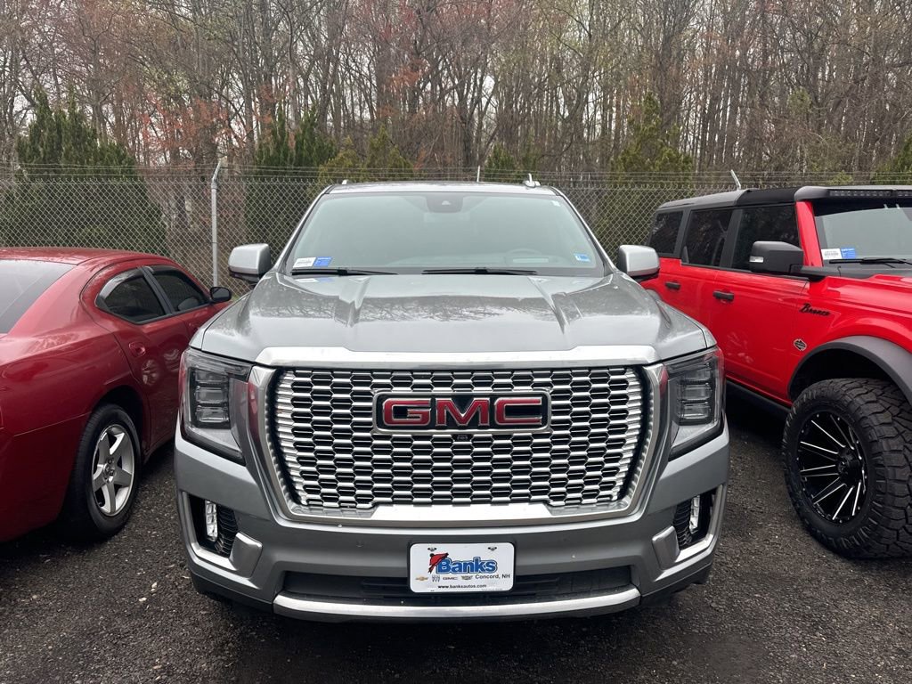 Used 2024 GMC Yukon XL Denali w/ Max Trailering Package image 2