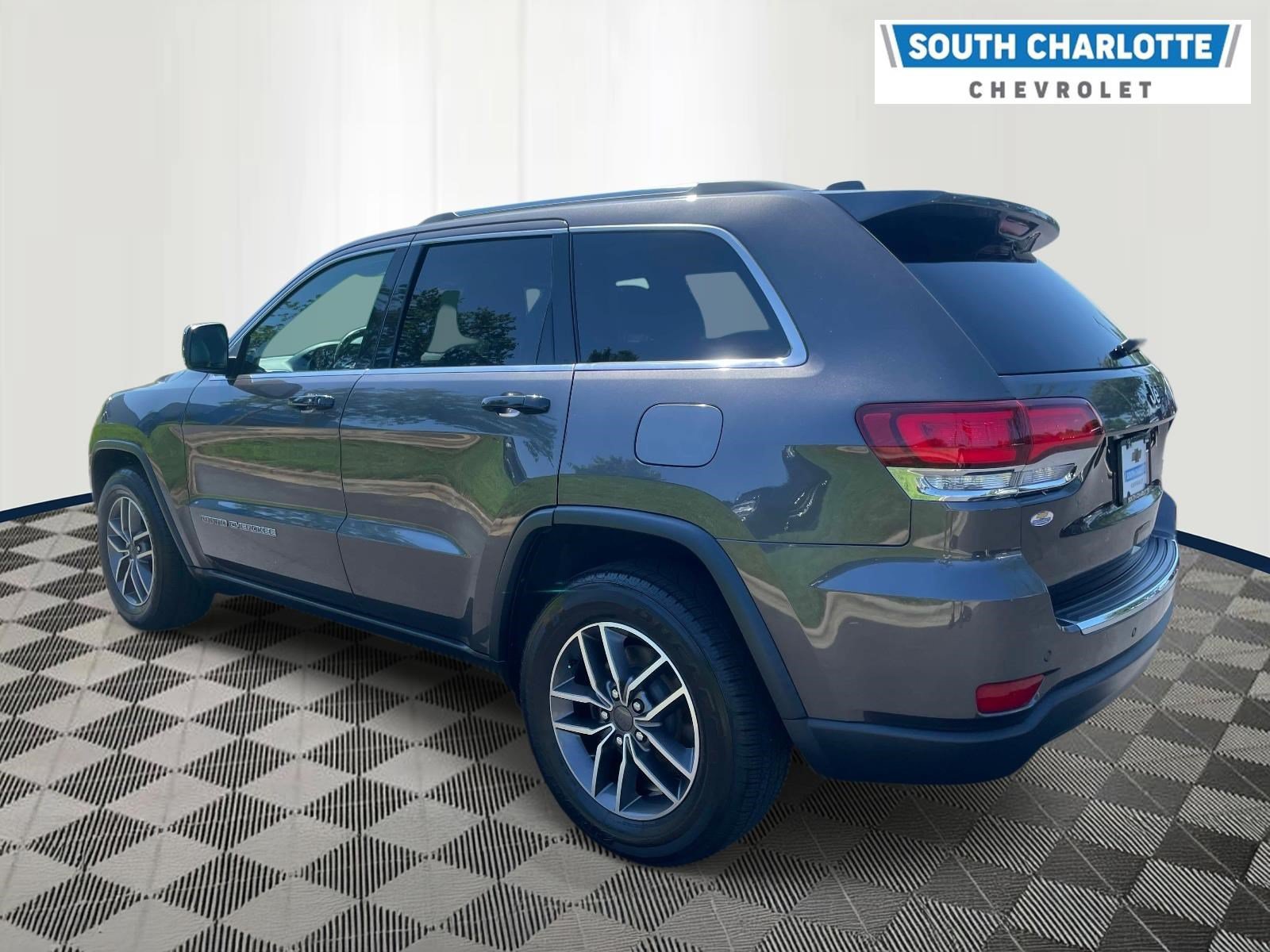 Used 2020 Jeep Grand Cherokee Limited RWD image 6