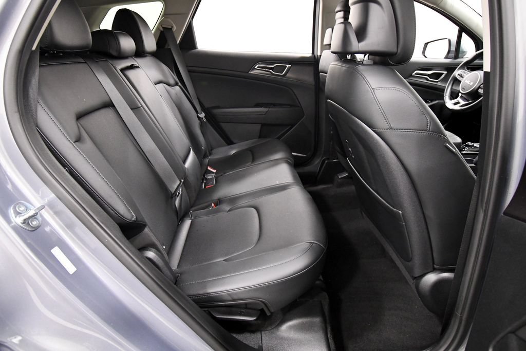 Certified 2023 Kia Sportage EX AWD/4WD image 17