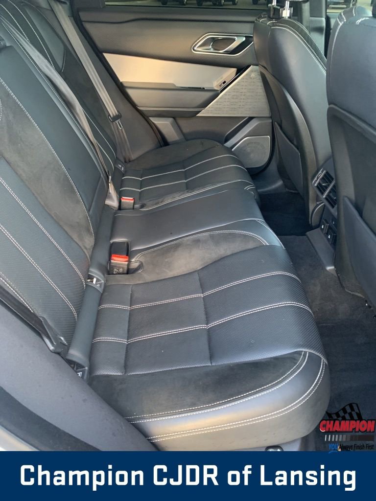 Used 2018 Land Rover Range Rover Velar R-Dynamic SE image 16