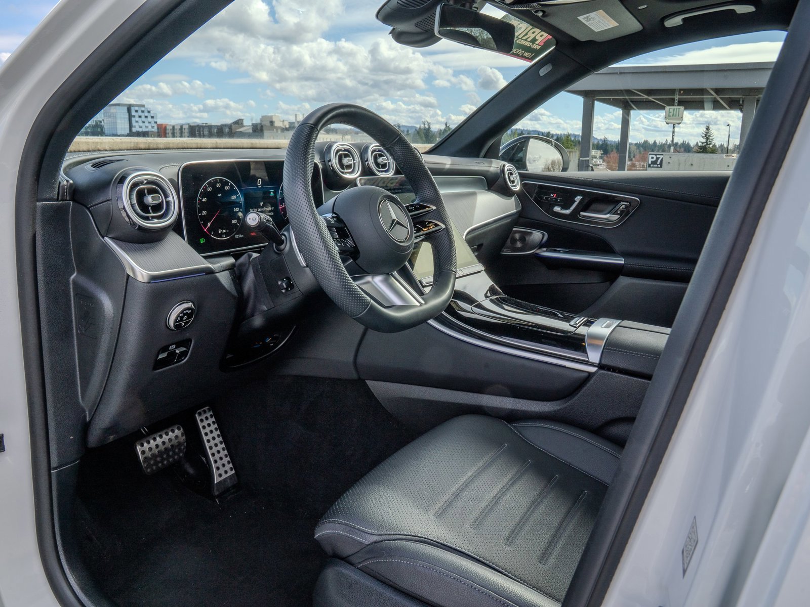 Certified 2025 Mercedes-Benz GLC 300 4MATIC image 16