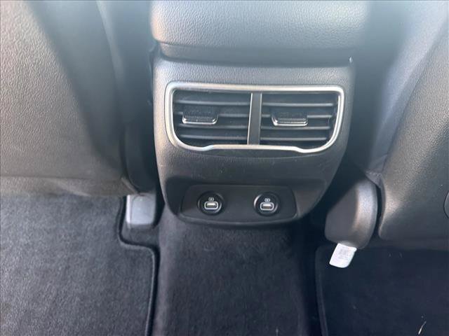 Used 2022 Hyundai Santa Fe SEL FWD image 19