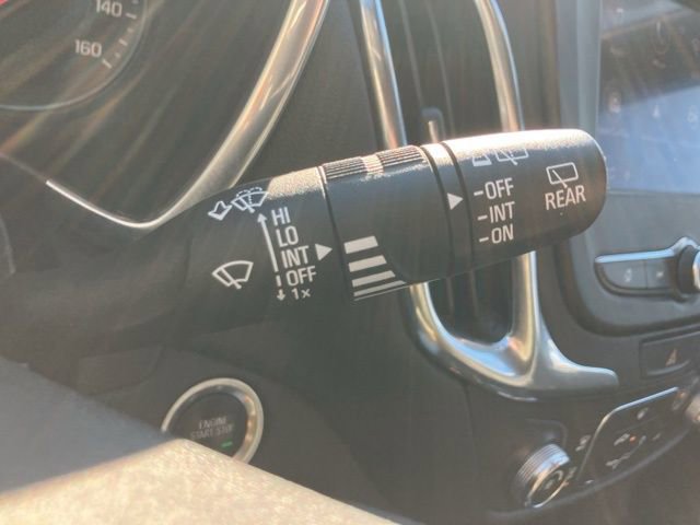 Used 2020 Chevrolet Equinox LT image 19