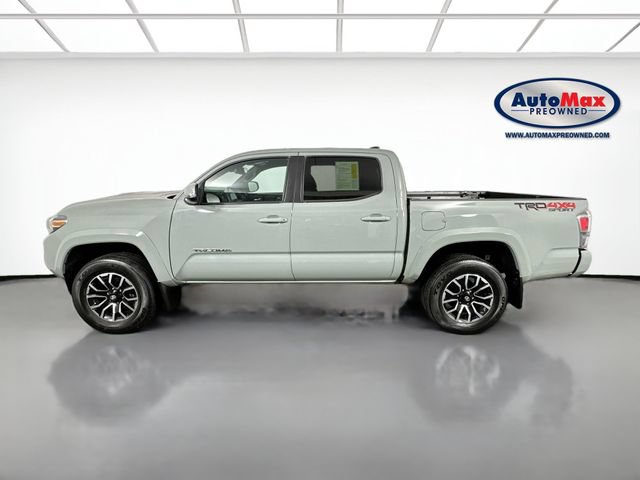 Used 2022 Toyota Tacoma TRD Sport w/ Technology Package AWD/4WD image 8