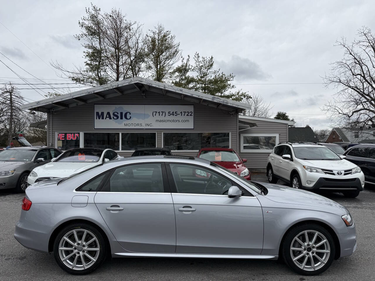 Used 2016 Audi A4 2.0T Premium Plus w/ Technology Package image 3