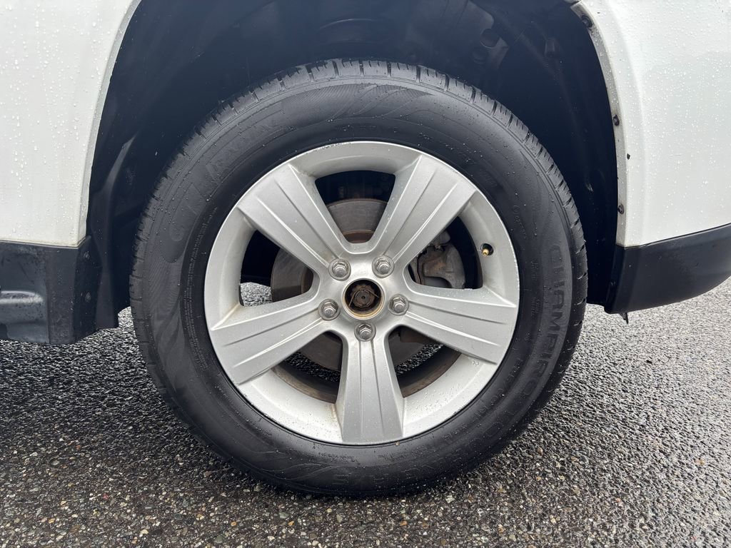 Used 2014 Jeep Compass Sport image 9