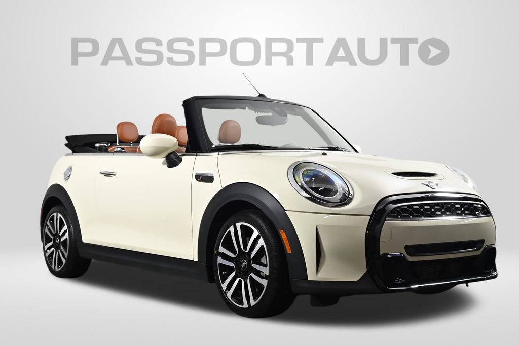 Used 2022 MINI Cooper S image 3