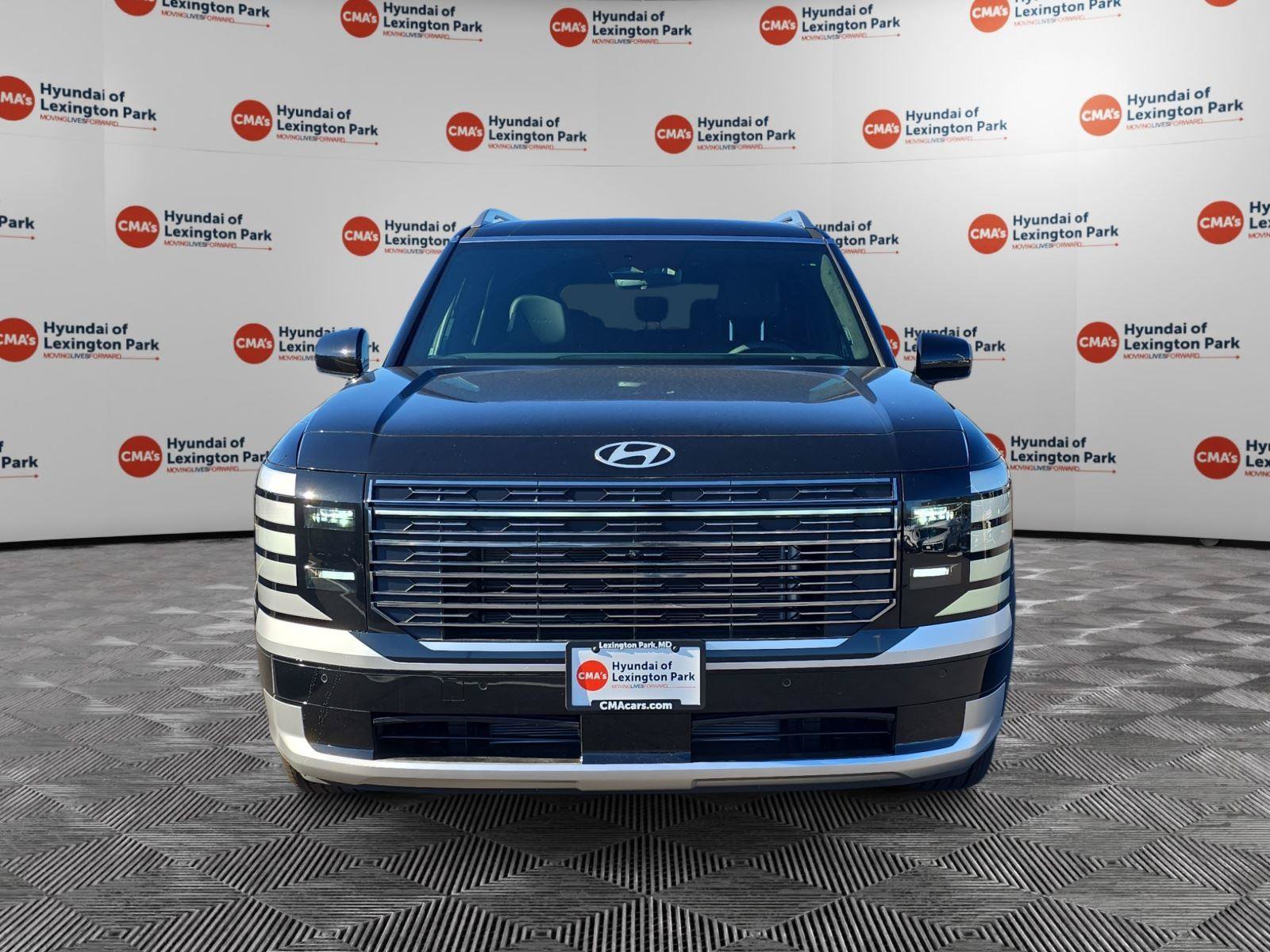 New 2026 Hyundai Palisade Calligraphy FWD image 2