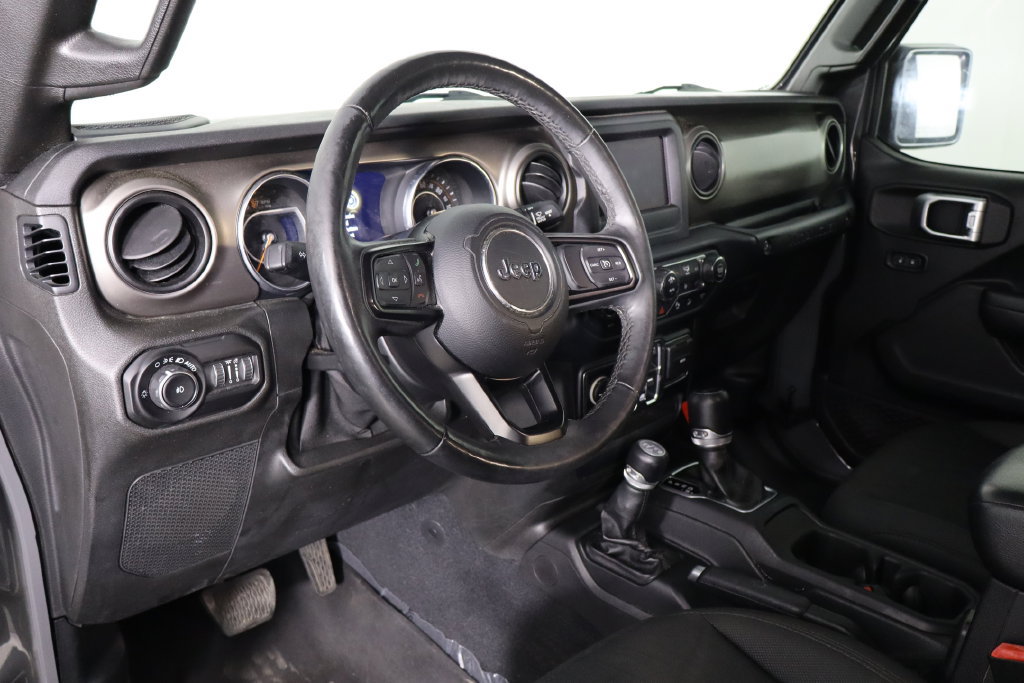 Used 2019 Jeep Wrangler Unlimited Sport w/ Technology Group AWD/4WD image 16