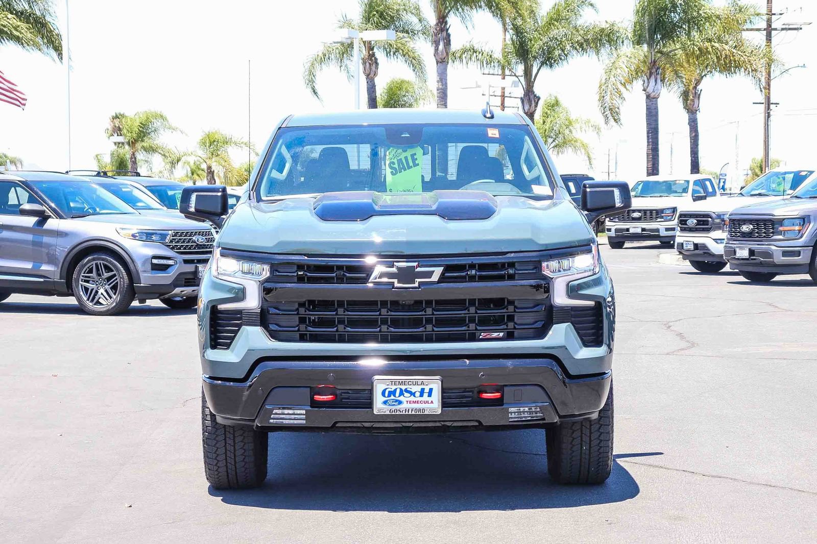 Used 2026 Chevrolet Silverado 1500 LT Trail Boss w/ Safety Package AWD/4WD image 2
