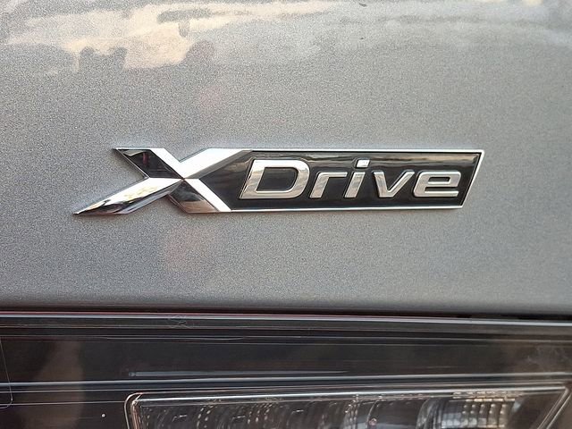 Used 2023 BMW 330i xDrive Sedan w/ Premium Package image 32