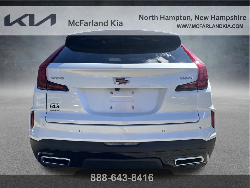 Used 2025 Cadillac XT4 Premium Luxury image 6