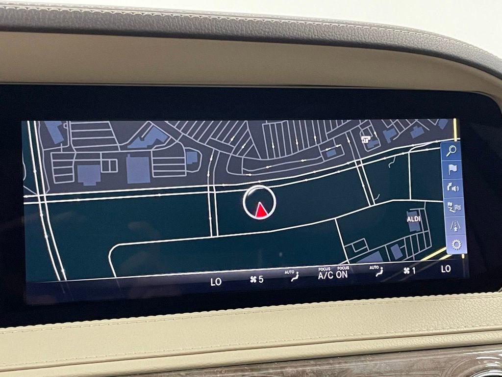 Used 2018 Mercedes-Benz S 450 Sedan image 18