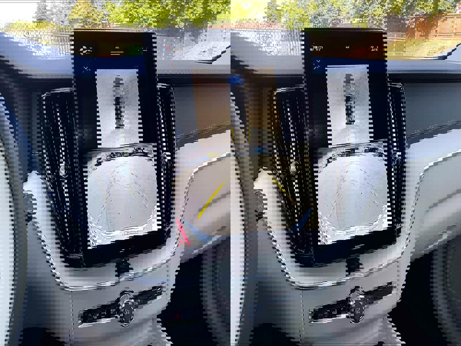 New 2026 Volvo XC60 T8 Ultra w/ Climate Package image 20