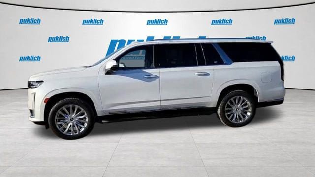 Certified 2023 Cadillac Escalade ESV Premium Luxury AWD/4WD image 5