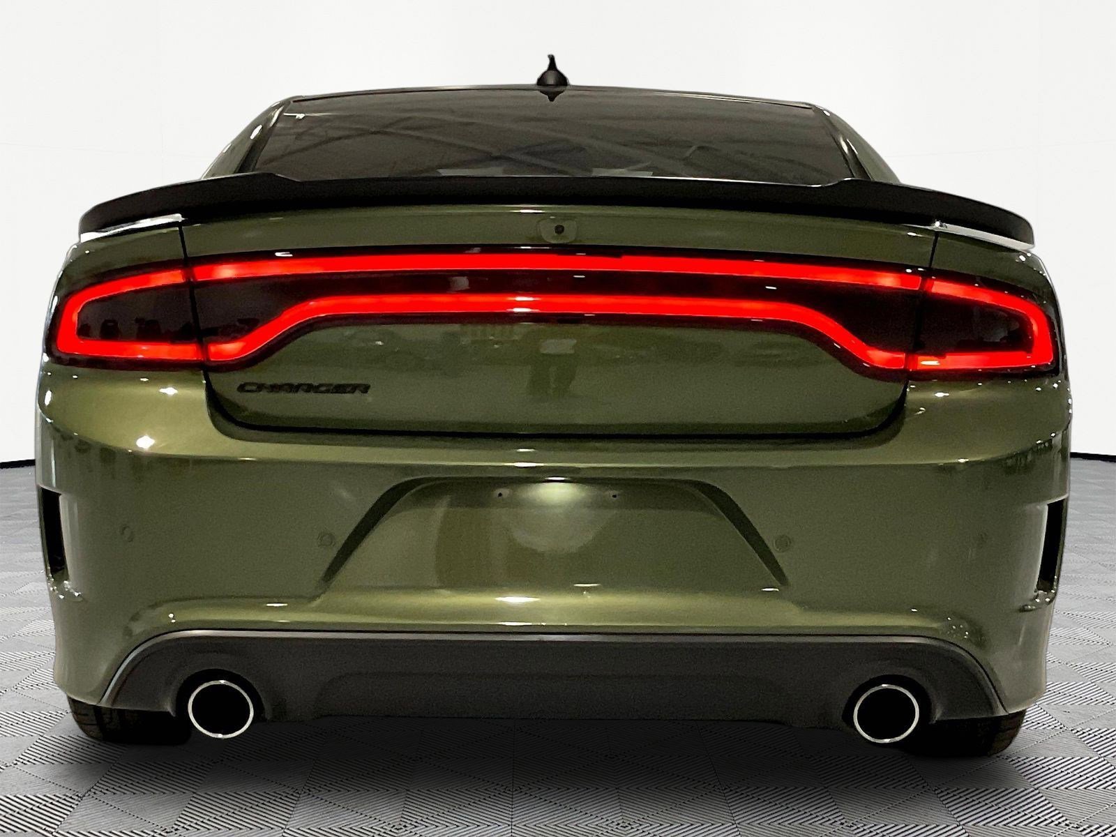 Used 2022 Dodge Charger Scat Pack w/ Daytona Edition Group RWD image 5