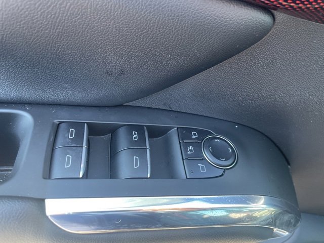 Used 2025 Chevrolet Traverse RS w/ LPO, Floor Liner Package image 13