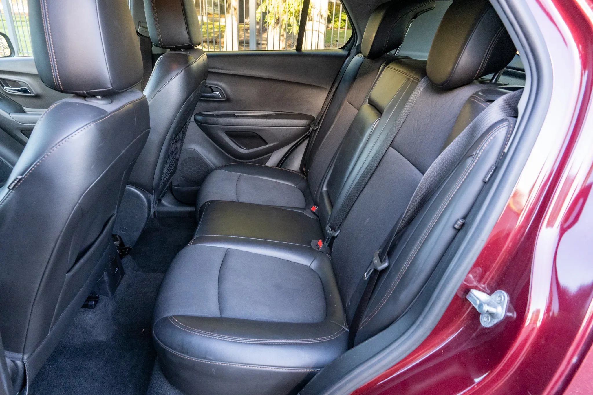 Used 2017 Chevrolet Trax LT w/ Driver Confidence Package FWD image 12