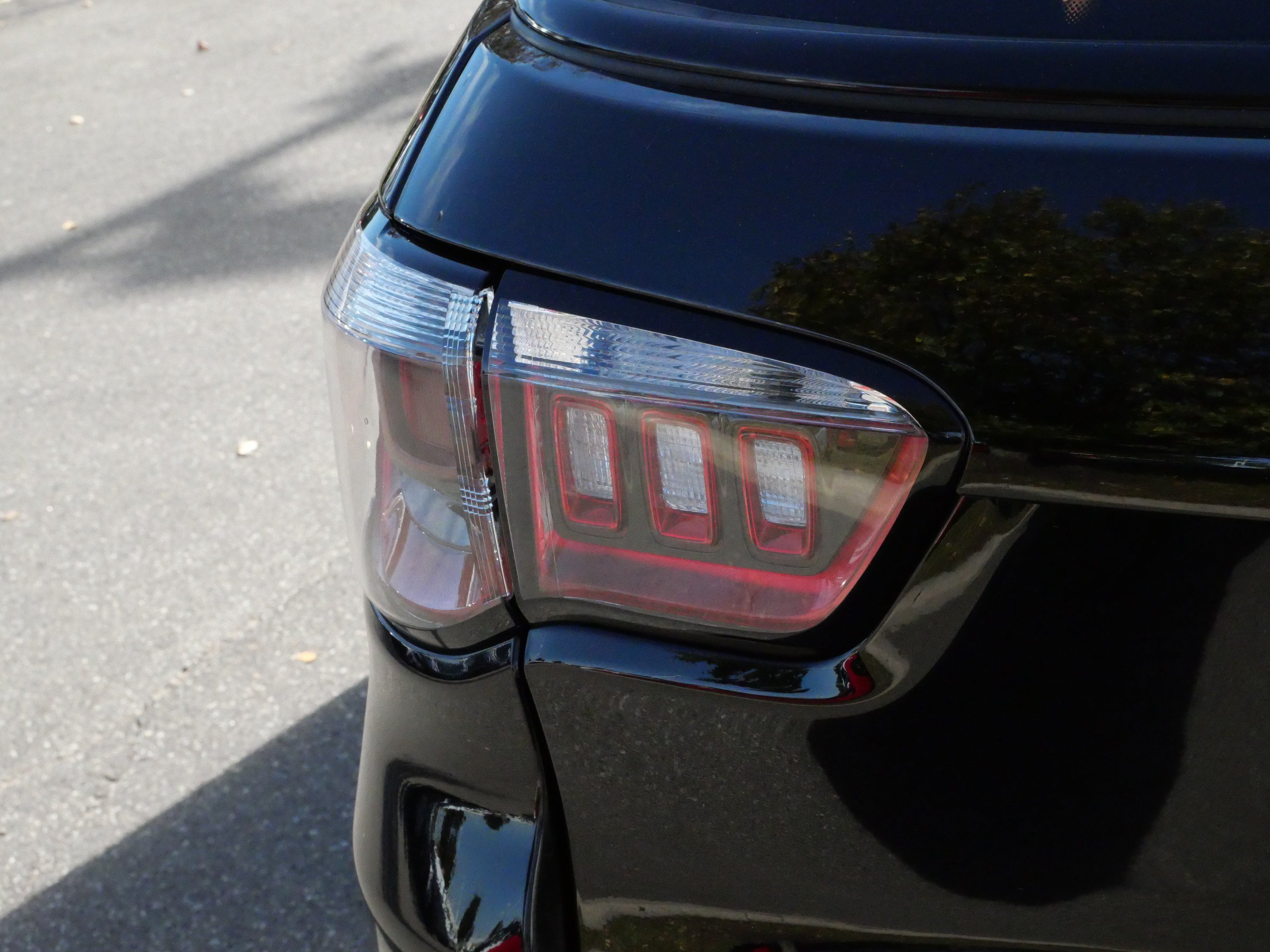 Used 2026 Jeep Compass Limited AWD/4WD image 17