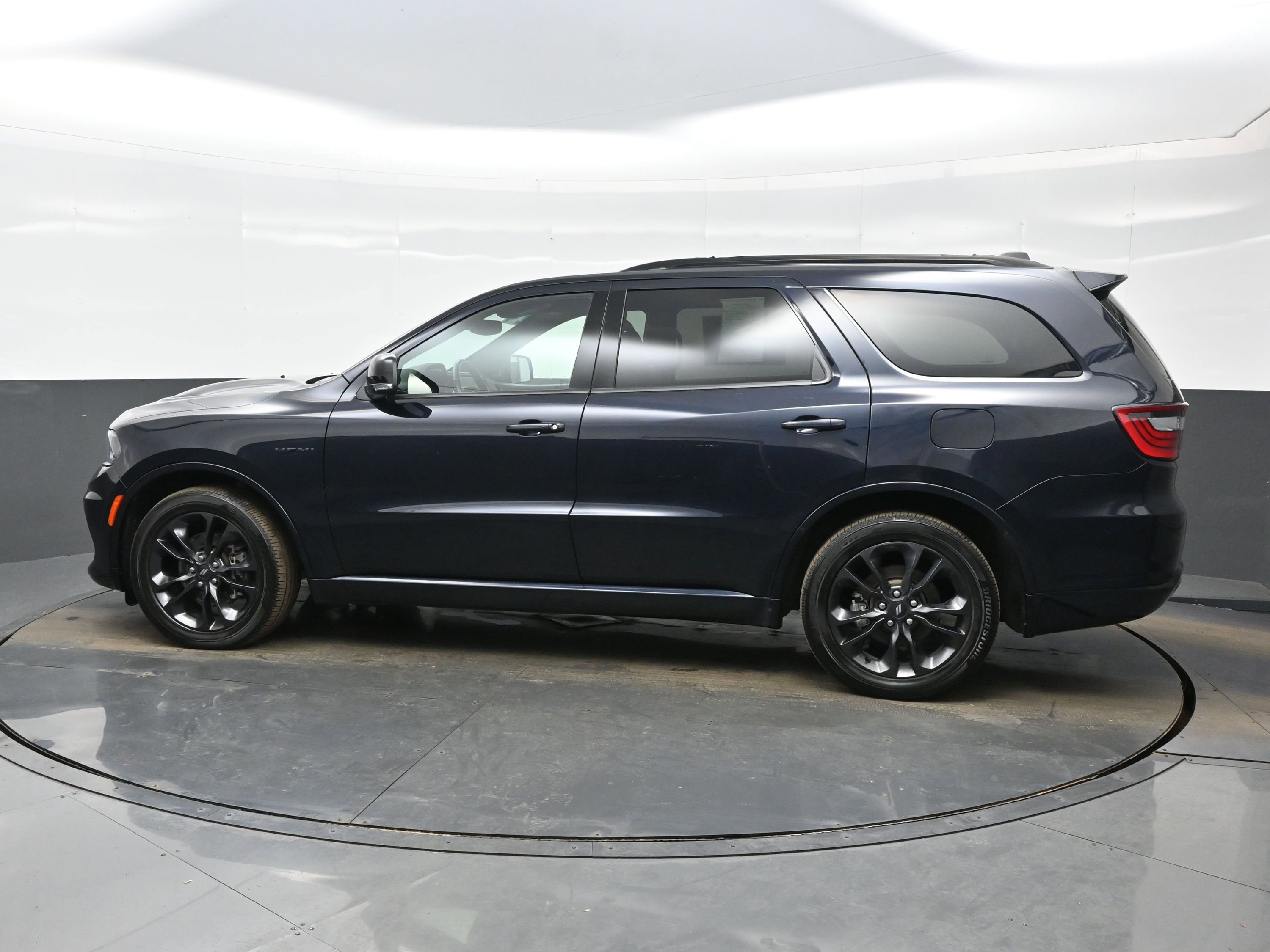 Used 2024 Dodge Durango R/T image 3