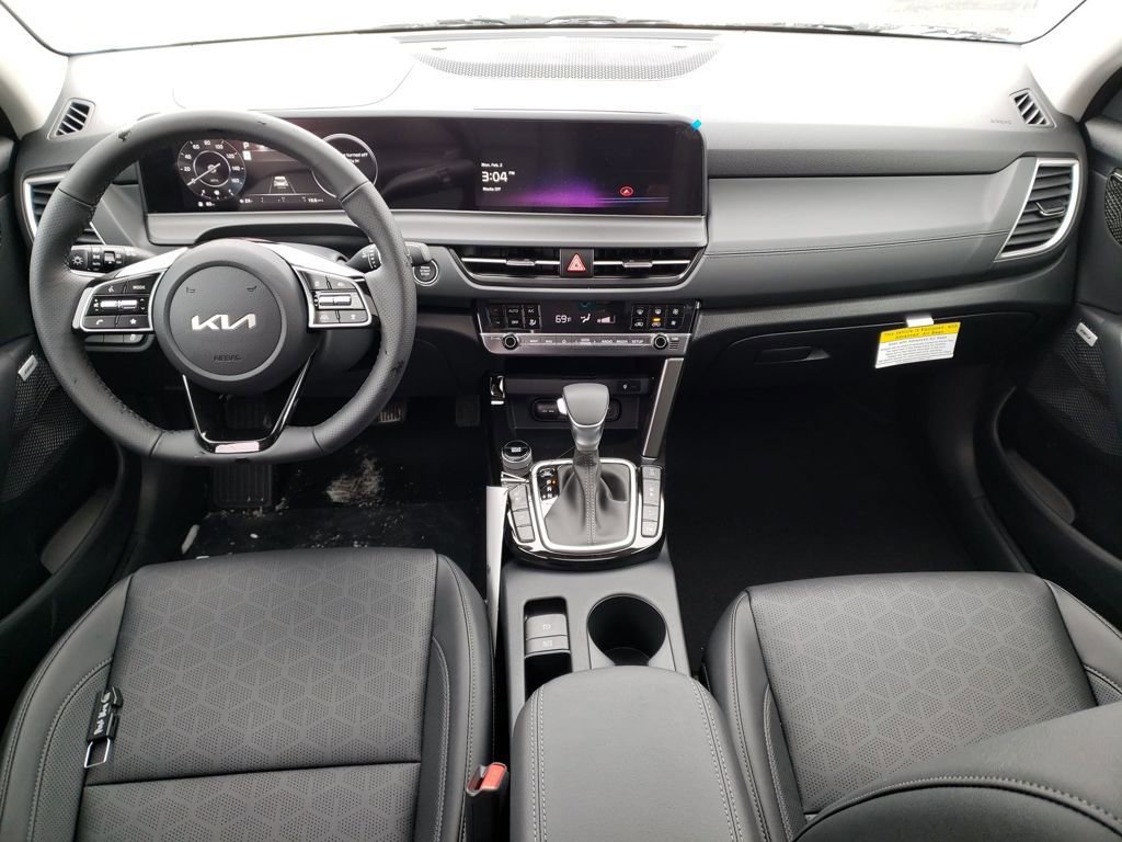 New 2026 Kia Seltos SX image 11