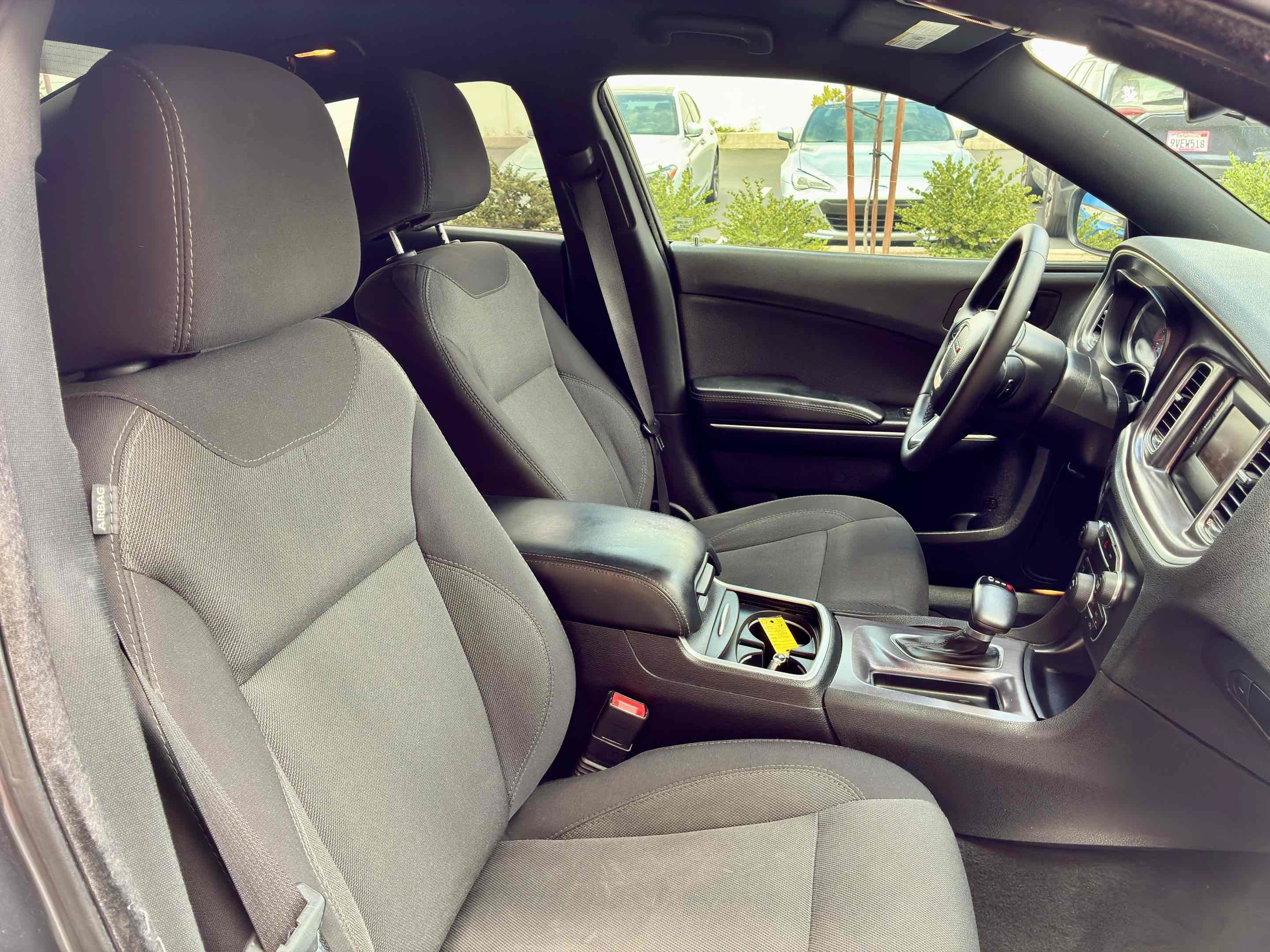 Used 2015 Dodge Charger SE RWD image 41