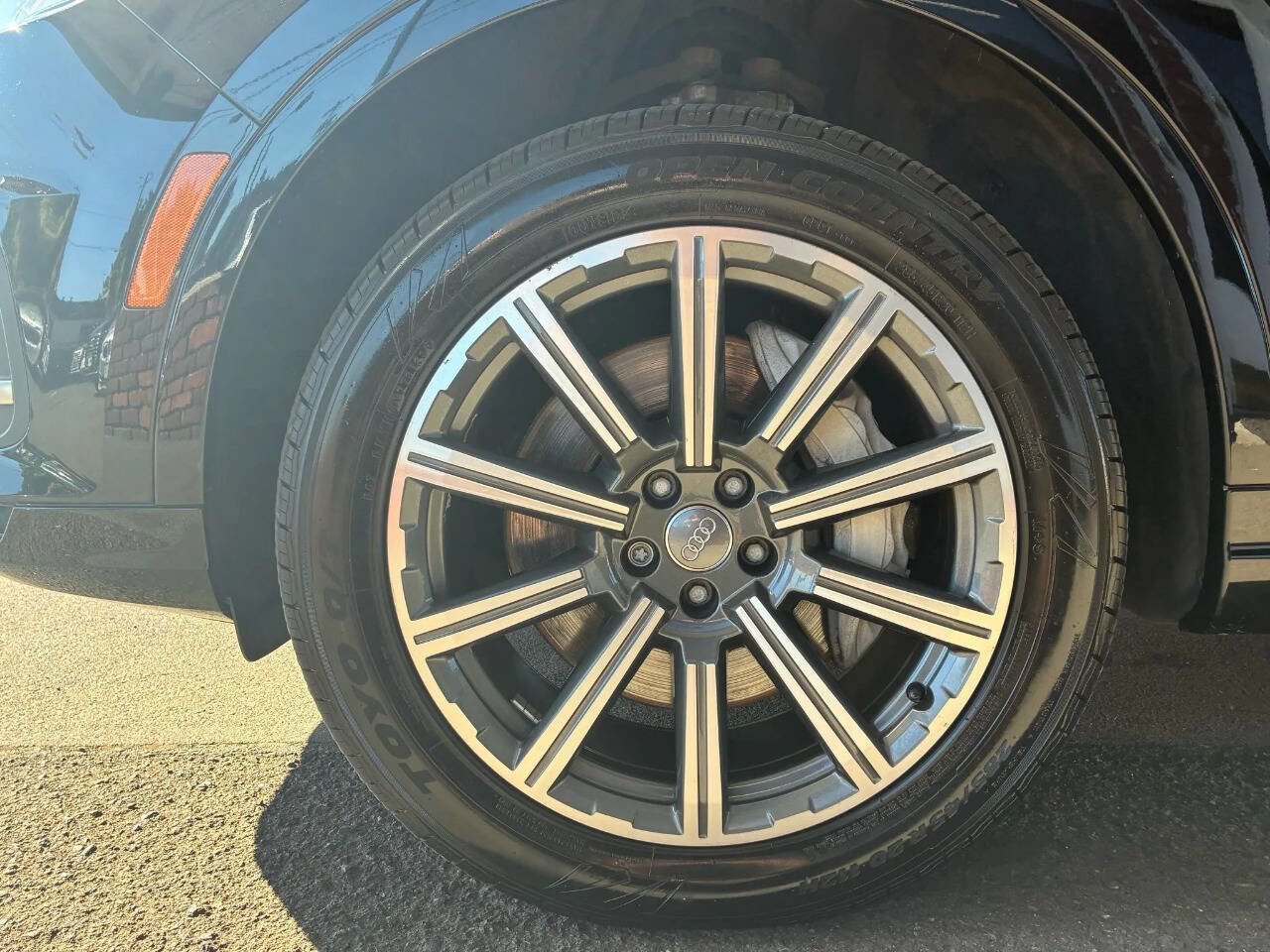 Used 2017 Audi Q7 3.0T Premium Plus image 9