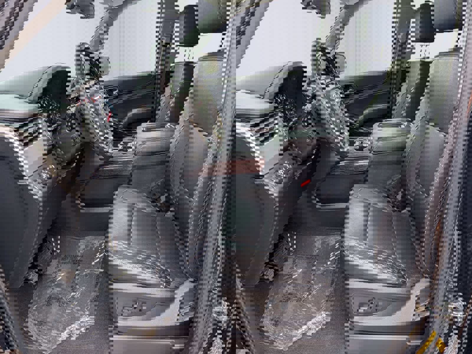 Used 2020 GMC Yukon SLT AWD/4WD image 16