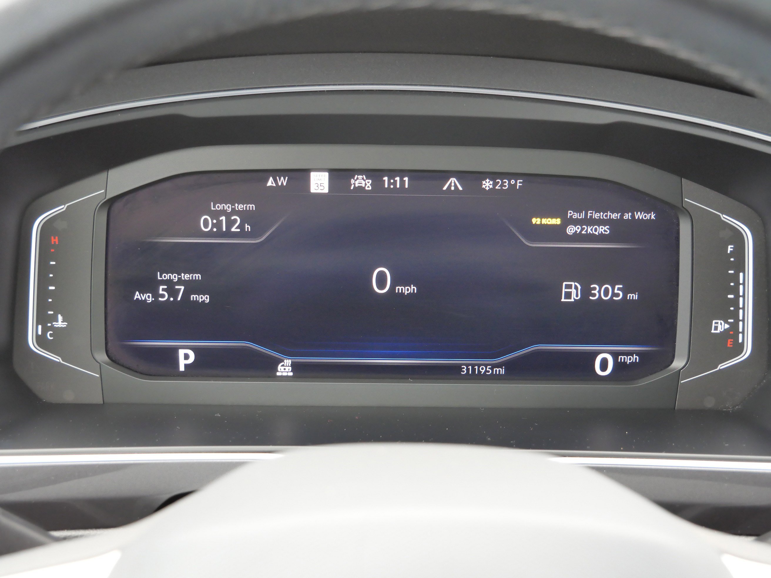 Certified 2022 Volkswagen Tiguan SEL R-Line image 22