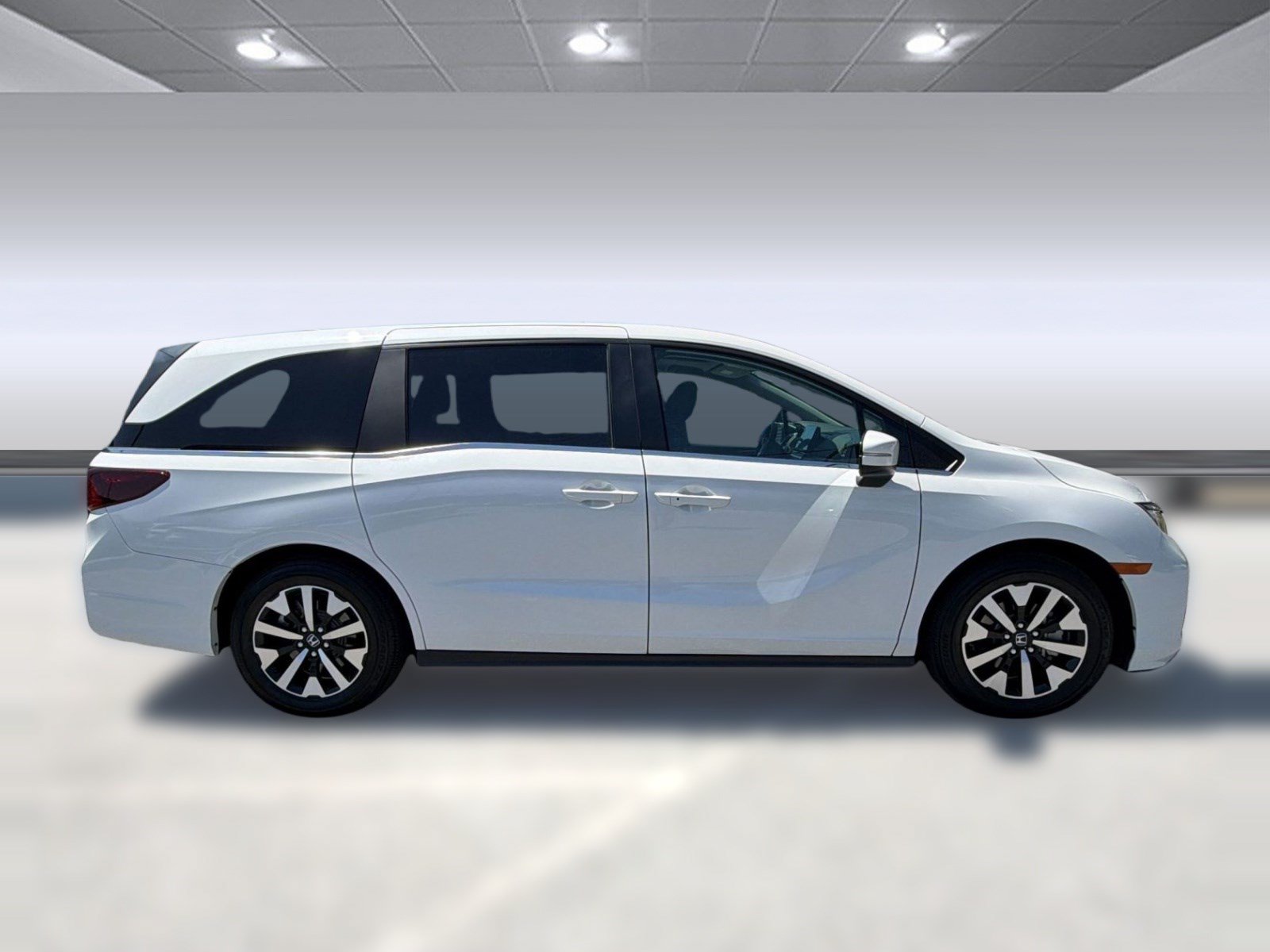 Used 2026 Honda Odyssey EX-L image 8