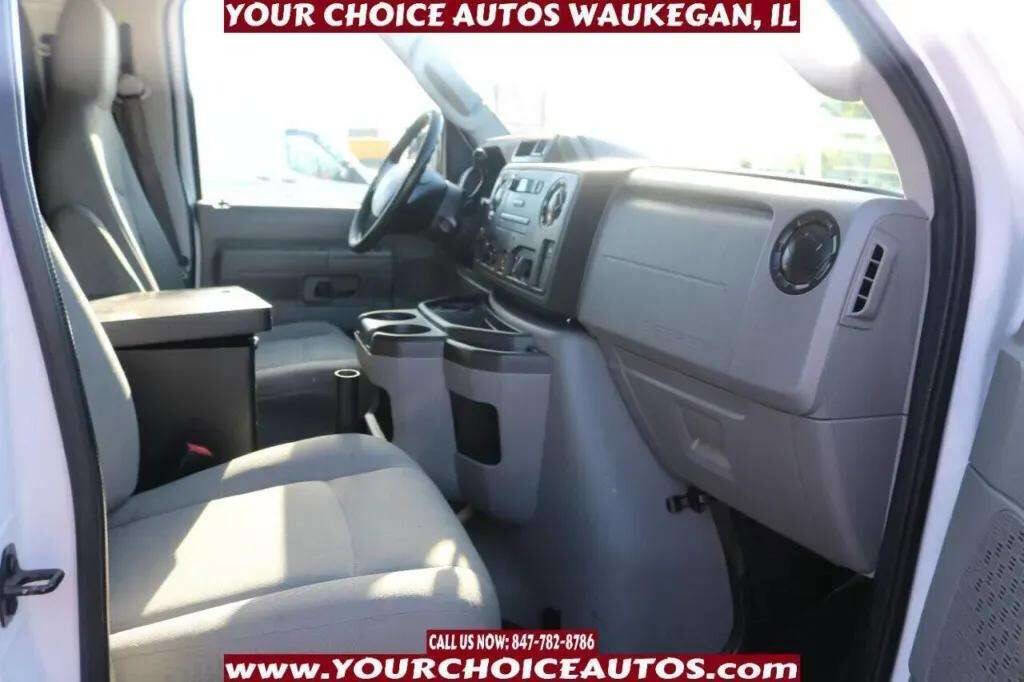 Used 2012 Ford E-150 and Econoline 150 w/ PWR Group image 17