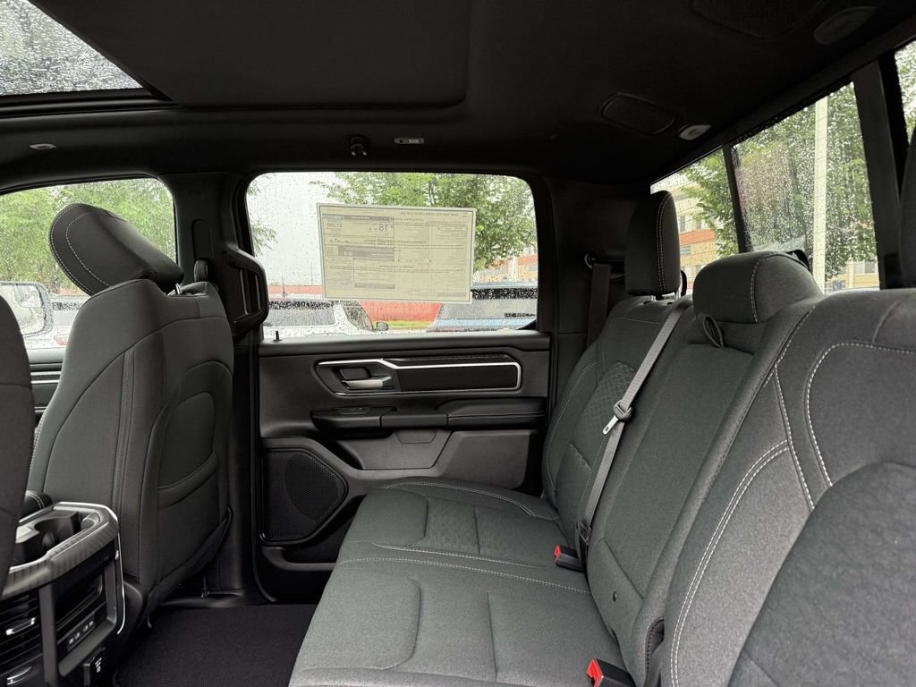 New 2026 RAM 1500 Big Horn AWD/4WD image 17