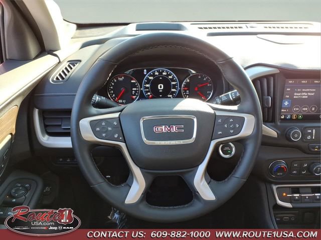 Used 2024 GMC Terrain Denali w/ Denali Premium Package image 20