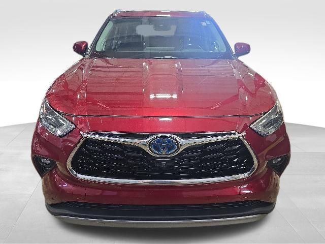 Used 2021 Toyota Highlander Platinum AWD/4WD image 9