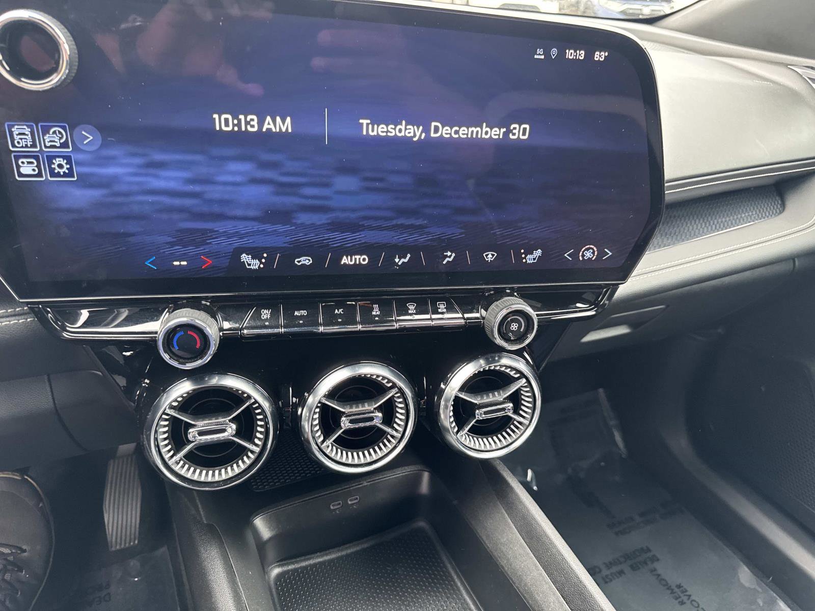 Used 2024 Chevrolet Blazer EV LT image 22