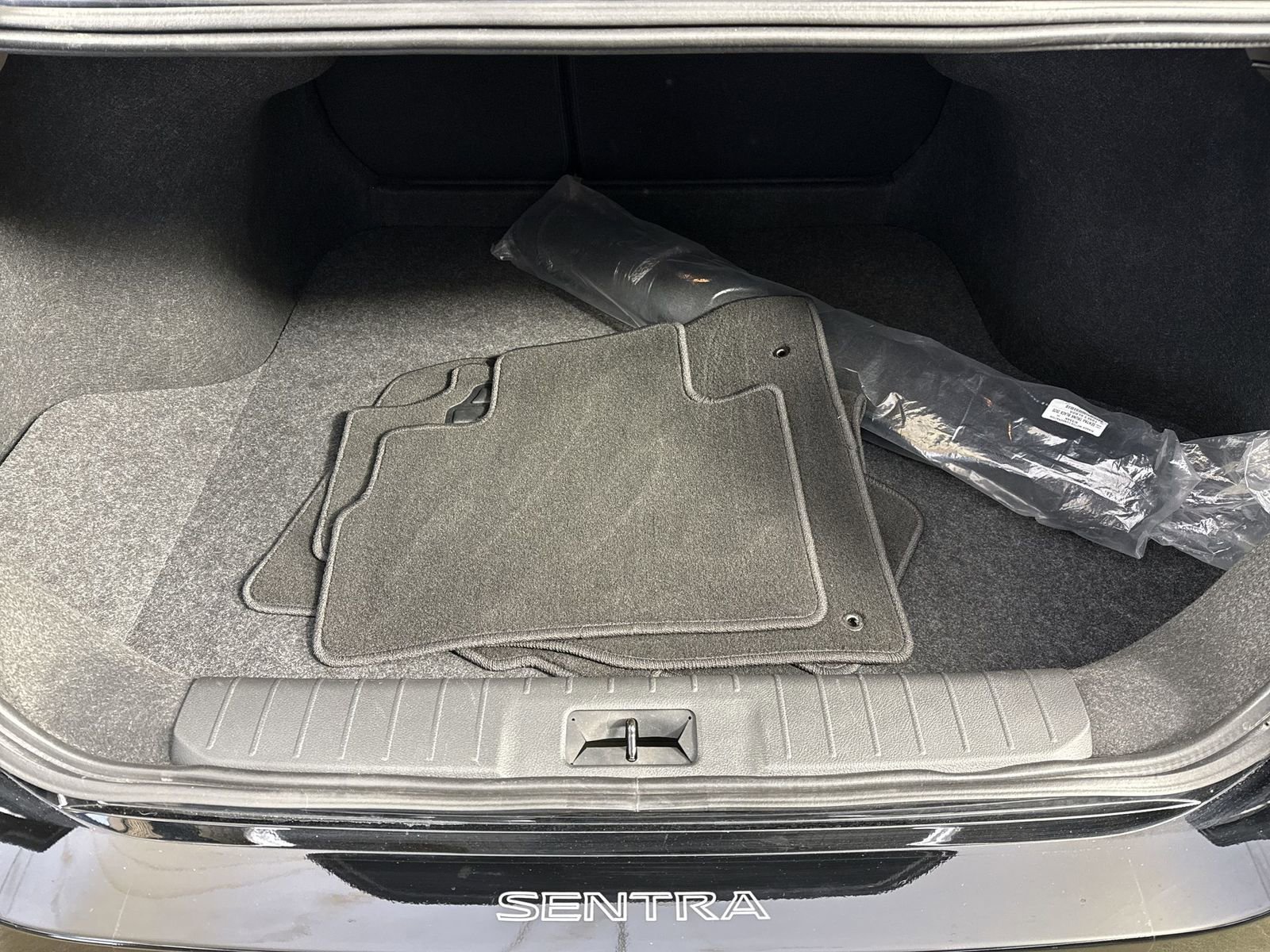 Certified 2025 Nissan Sentra S image 33