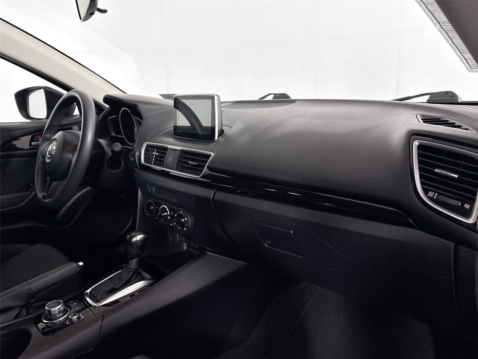 Used 2015 MAZDA MAZDA3 i Sport FWD image 37